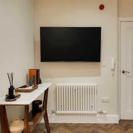 Apartamento Clifton Road I Your *